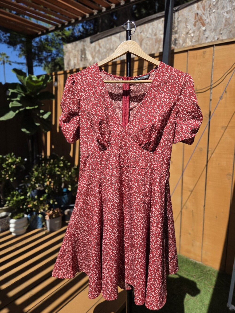 SHEIN Red Floral V-Neck Mini Dress